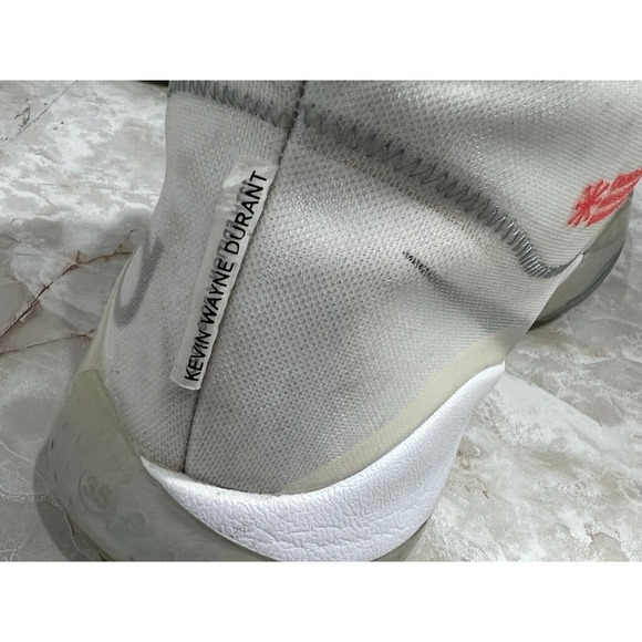 Nike Thirty Five 12th edition 2019-2020 Men size 12 - Picture 5 of 12